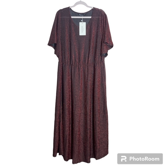 BloomChic Metallic Black/Red Dress, NWT, Size 18-20 - Picture 1 of 8